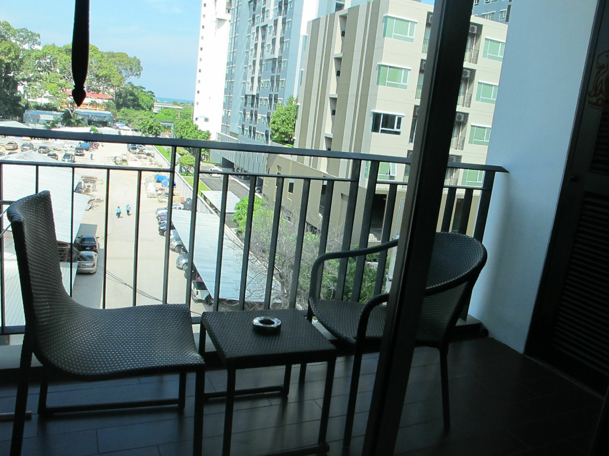 March Hotel Pattaya Exterior photo